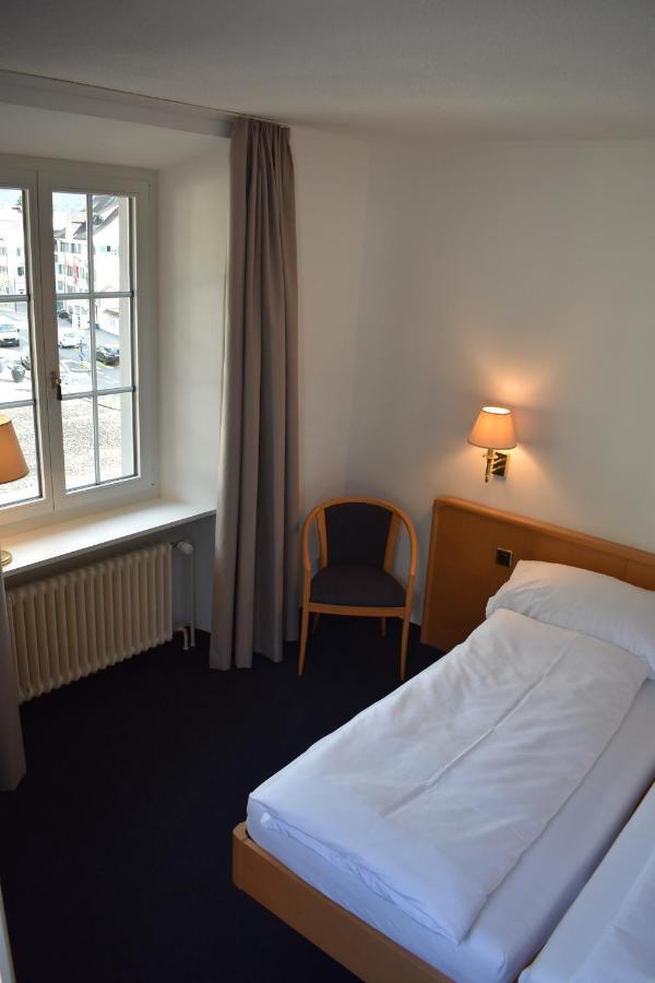 Hotel Schwert Näfels 외부 사진